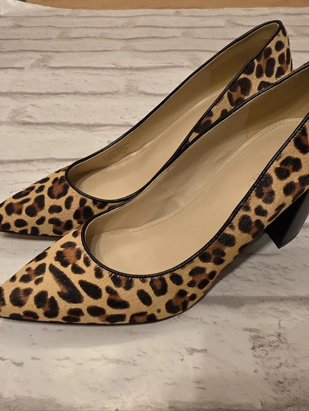 Marc fisher animal print calf hair block heels sz 10